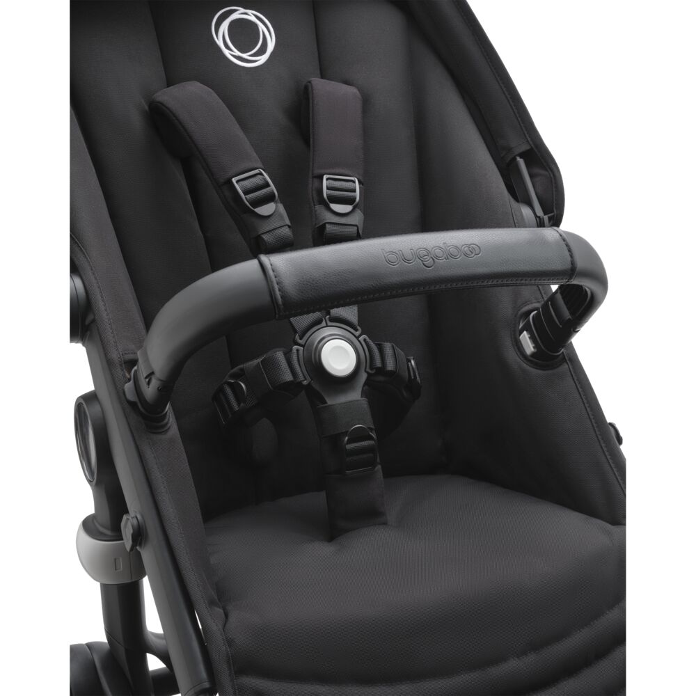 Bugaboo Fox5 коляска 2 в 1 Black/ Midnight Black/ Morning Pink в комплекте - фото  12