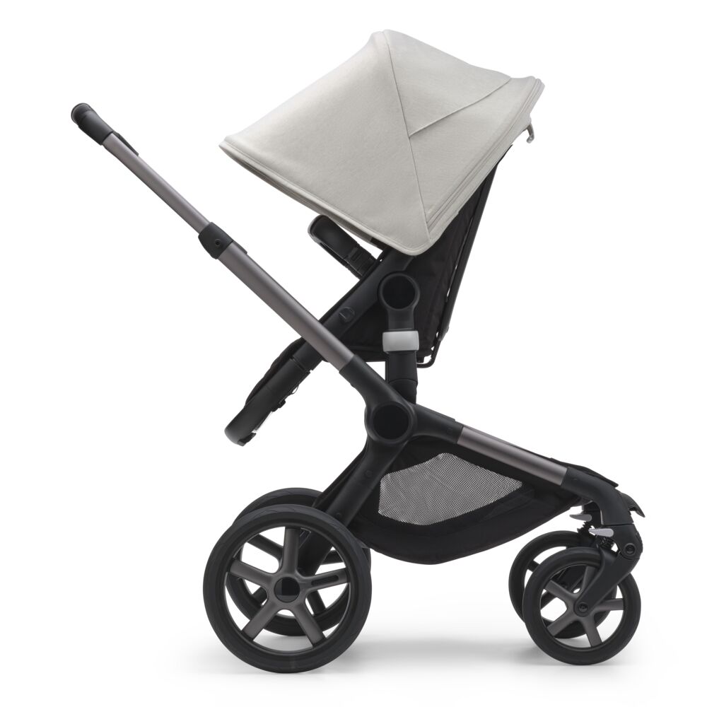 Bugaboo Fox5 коляска 2 в 1 Black/ Midnight Black/ Misty White в комплекте - фото  7