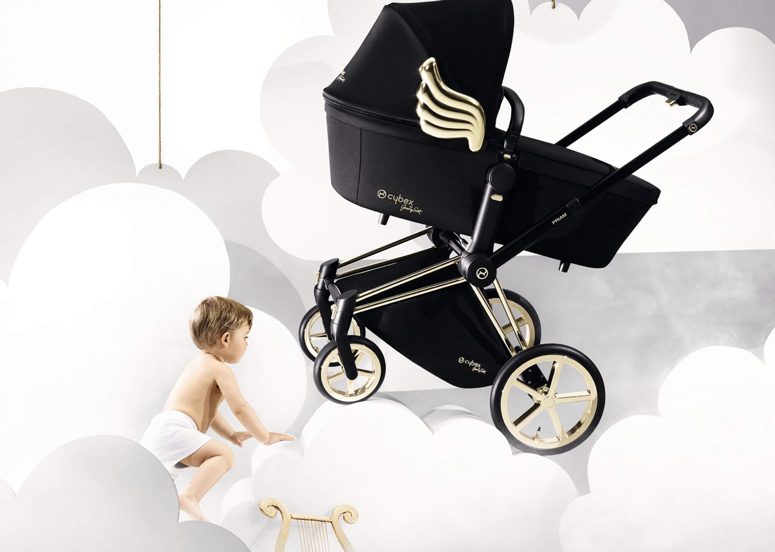 Cybex Priam IV FE JS Wings в коллекции от Джереми Скотта