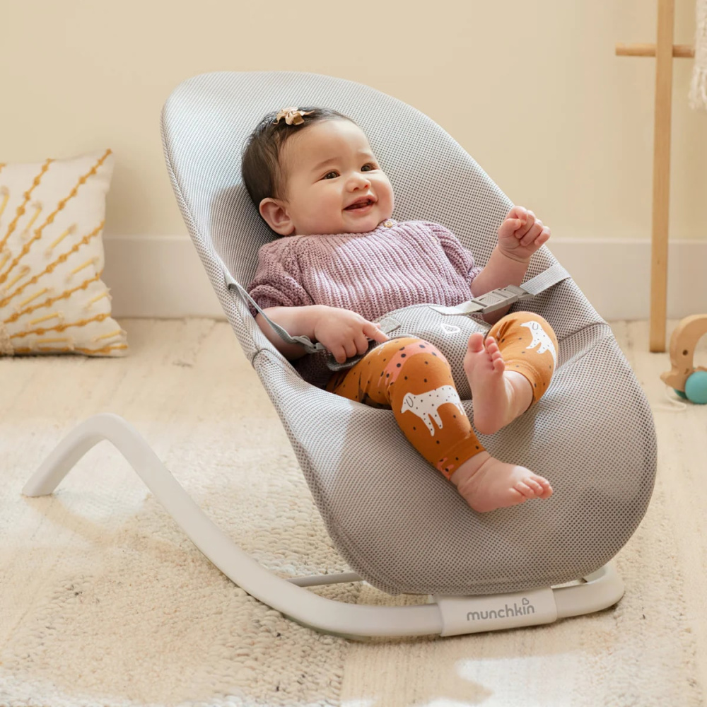 Munchkin детские качели шезлонг Spring 2 in 1 Bouncer & Rocker - фото  8