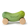 Oli&Carol игрушка-прорезыватель машинка на деревянных колёсах Pepino the Cucumber - фото 1